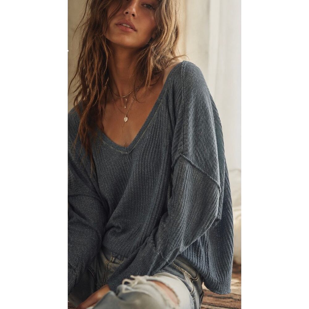 Free People Santa Clara Waffle Knit V-Neck Thermal Blue/Green Specks Lounge